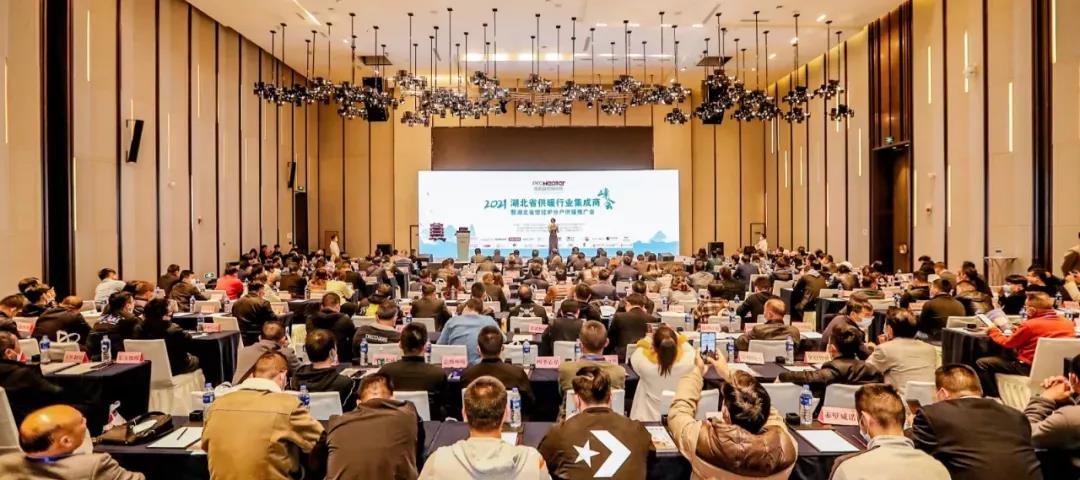 突出孝顺企业！！！维多利亚老品牌vic斩获殊荣！！！